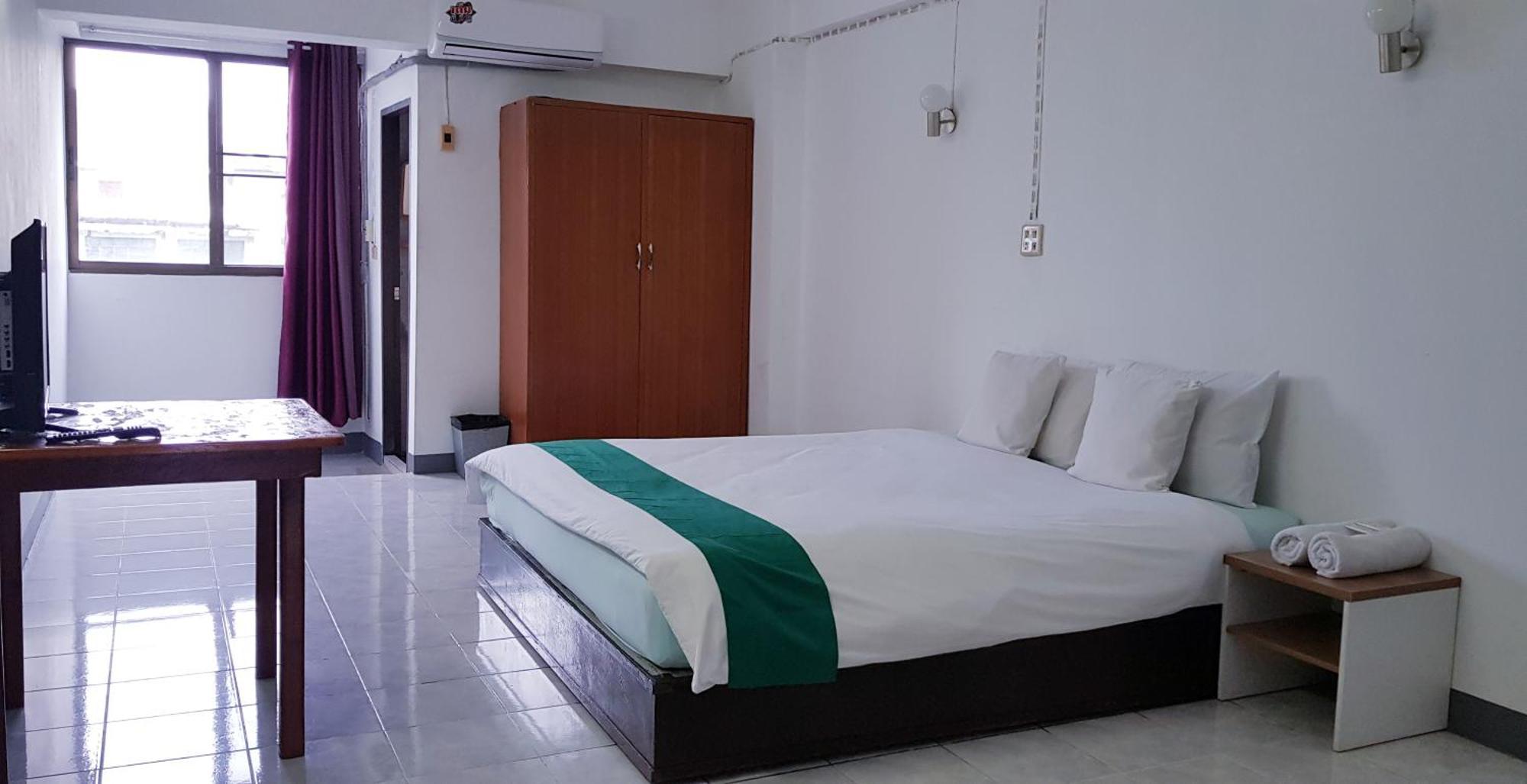 โรงแรมวินบางนา Win Bangna Hotel Bangkok Kamer foto